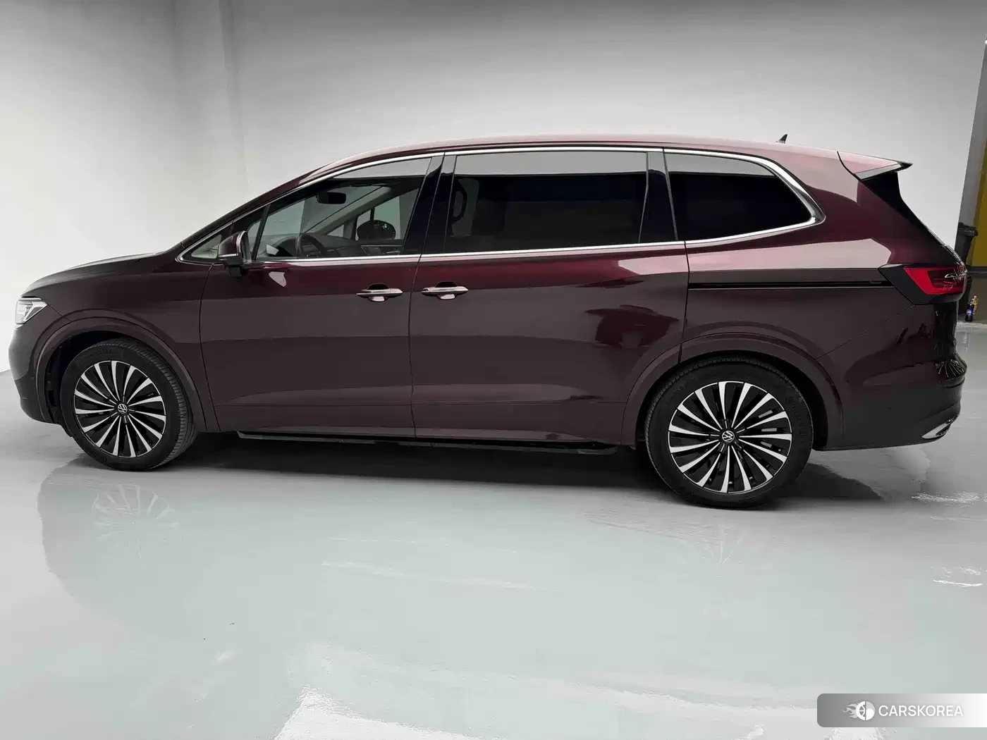 Volkswagen Viloran id 4629719 из Китая 15