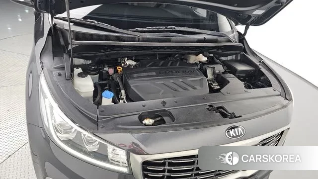 Kia The New Carnival id 3557435 из Кореи 15