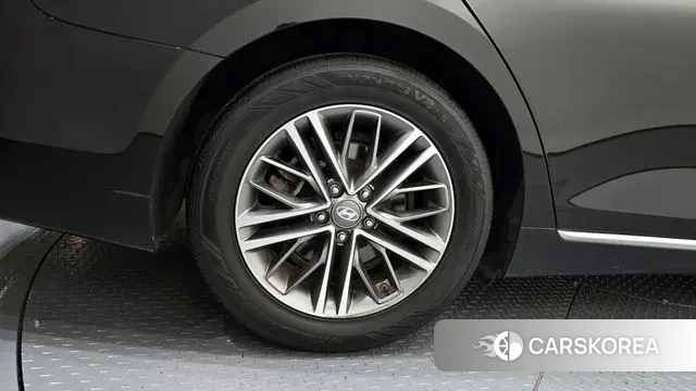 Hyundai Grandeur IG id 3368956 из Кореи 15