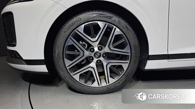 Hyundai Grandeur (GN7) id 3426119 из Кореи 15