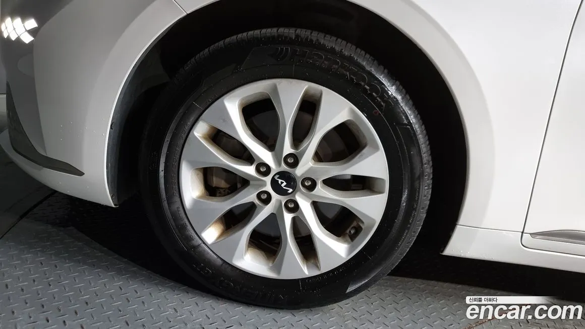 Kia K8 id 1909930 из Кореи 15