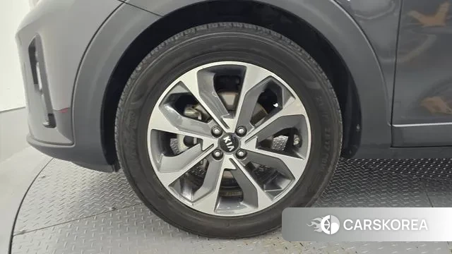 Kia Stonic id 3161832 из Кореи 15