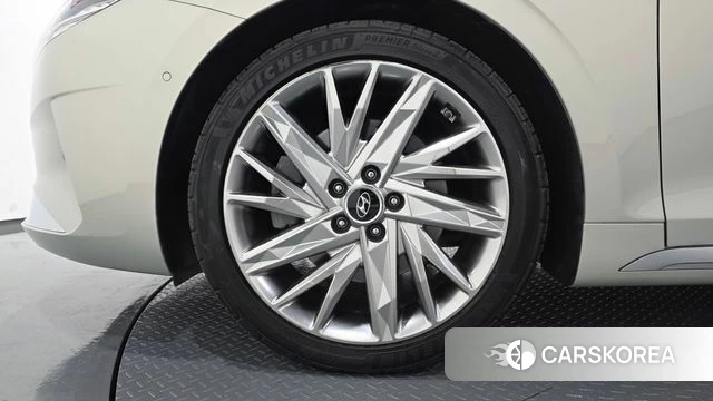 Hyundai The New Grandeur IG id 4702717 из Кореи 33