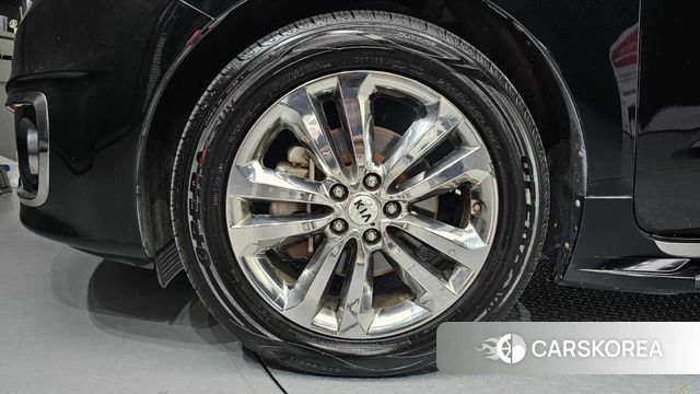 Kia All New Carnival id 4931202 из Кореи 15