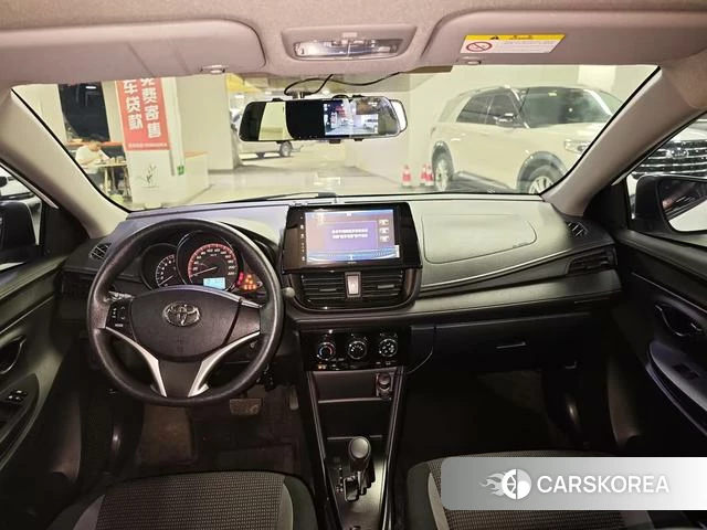 Toyota Vios 2021 Белый из Китая, фото 5