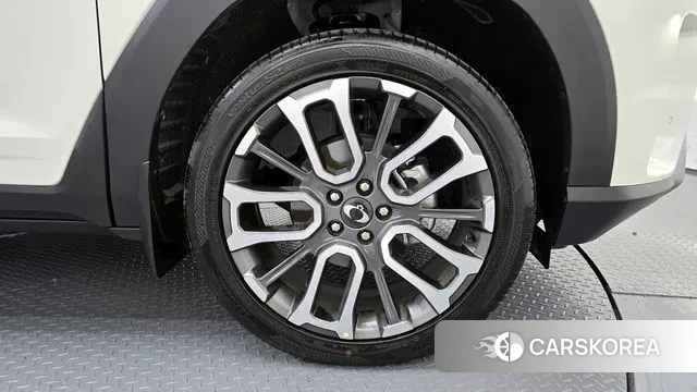 Ssangyong The New Torres id 3763539 из Кореи 15