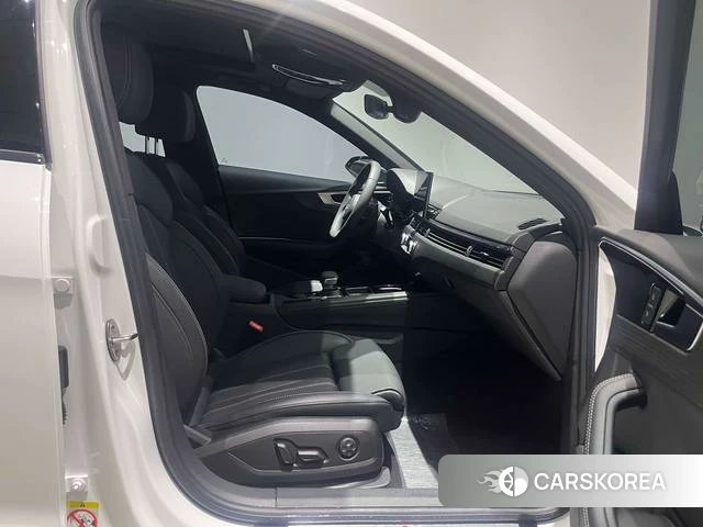Audi A4L id 4214545 из Китая 12