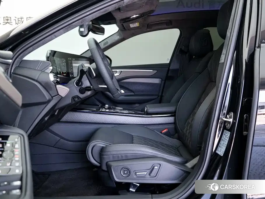 Audi A6L id 4589376 из Китая 19
