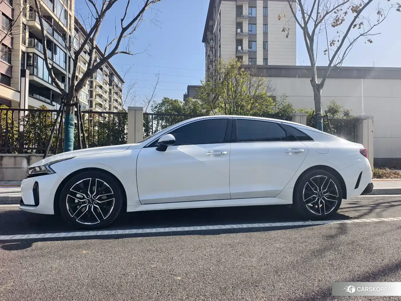 Kia K5 2026 Белый из Китая, фото 5