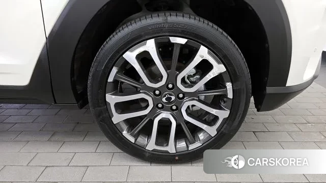 Ssangyong Torres id 3279137 из Кореи 15