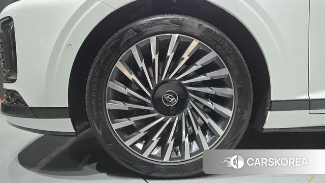 Hyundai Grandeur (GN7) id 4428154 из Кореи 31