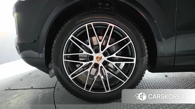 Porsche Cayenne (PO536) id 4349424 из Кореи 41