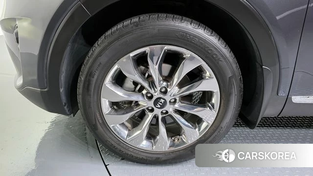 Kia The New Sorento id 3905935 из Кореи 15