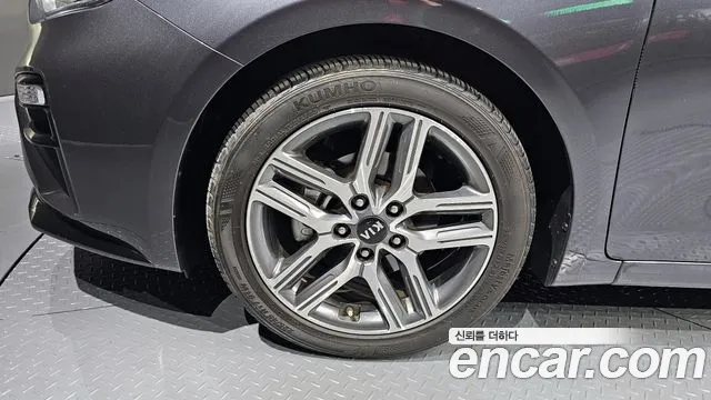 Kia Come New K3 id 2711854 из Кореи 15