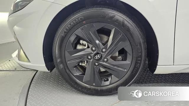 Hyundai Avante (CN7) id 3427814 из Кореи 15