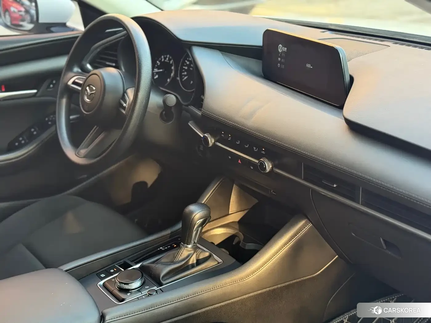 Mazda 3 2024 Белый из Китая, фото 5