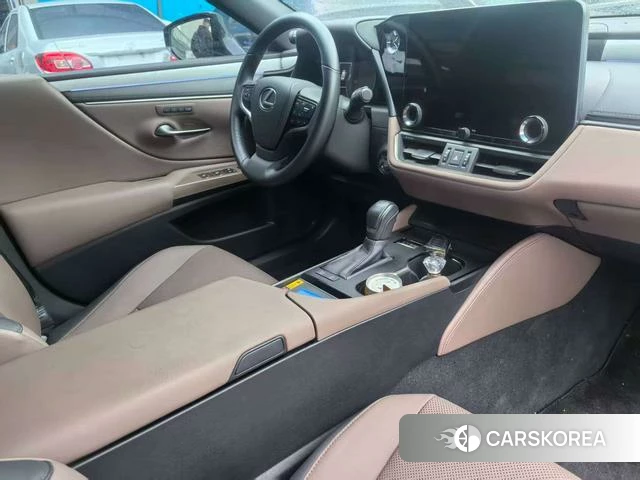Lexus ES 2025 Синий из Китая, фото 6