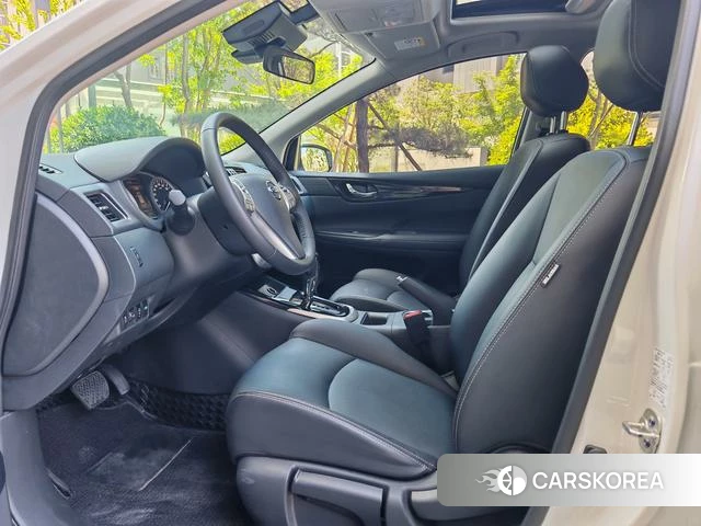 Nissan TIIDA 2023 Белый из Китая, фото 5