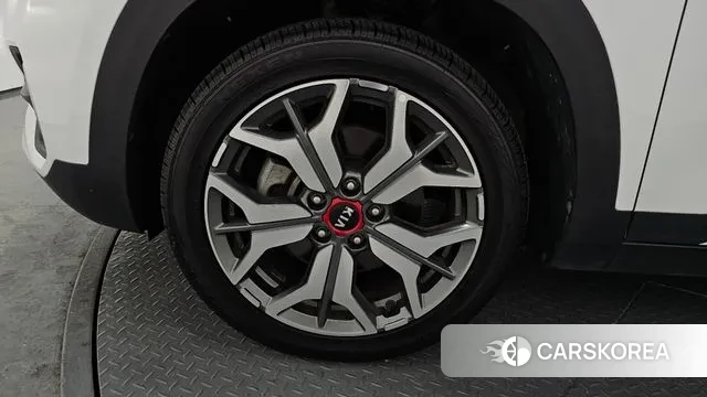 Kia Seltos id 3552153 из Кореи 15