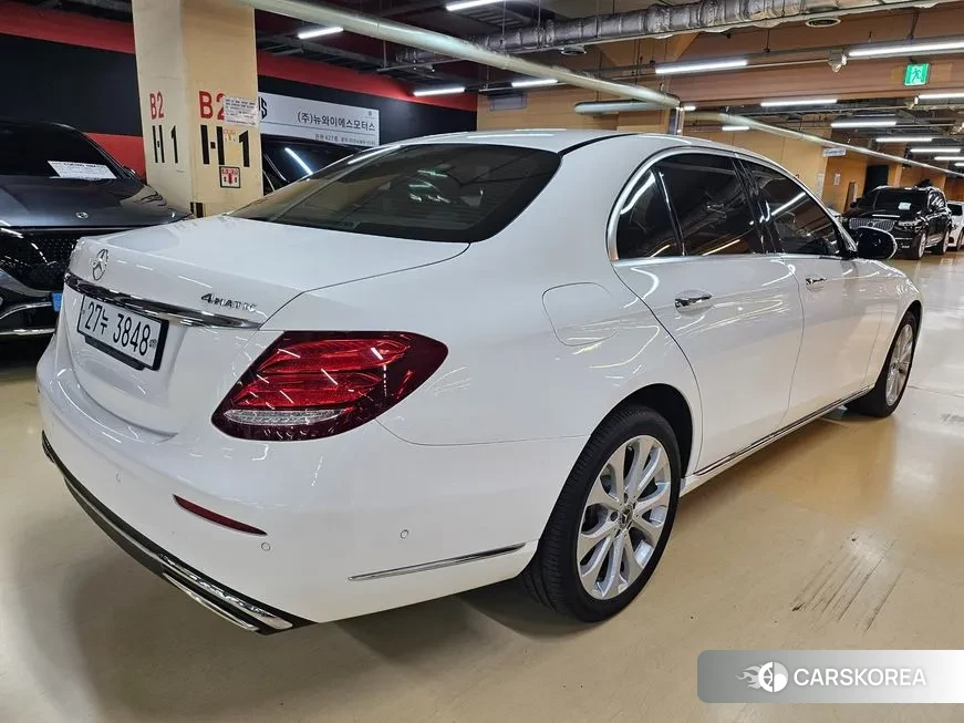 Mercedes-Benz E-Class W213 id 1860722 из Кореи 15