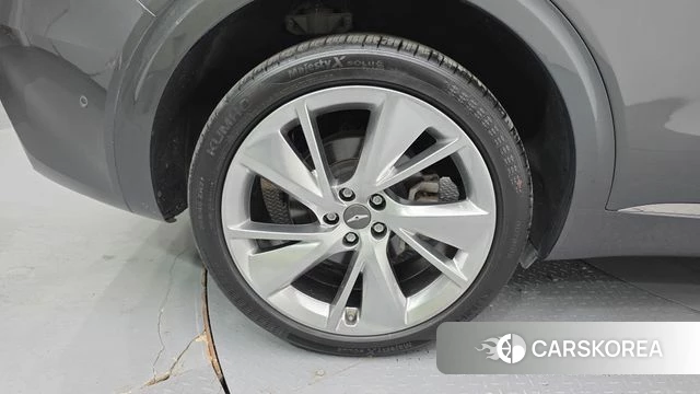 Genesis GV70 id 3954626 из Кореи 15