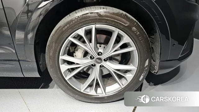 Audi Q8 (4M) id 3032171 из Кореи 15