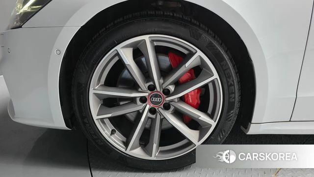 Audi A7 (4K) id 4666804 из Кореи 31