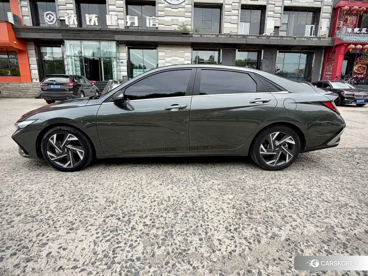 Hyundai Elantra id 4559587 из Китая 18