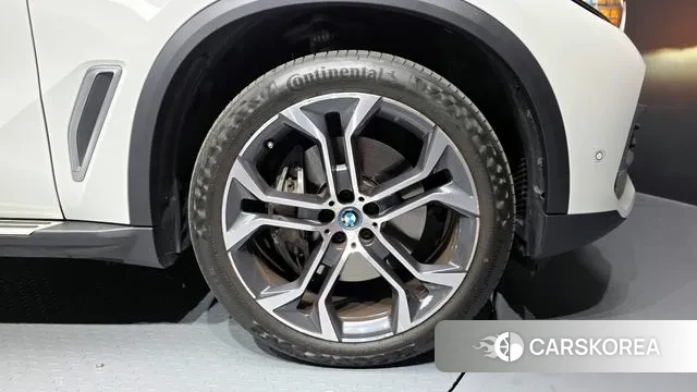 BMW X5 (G05) id 3372592 из Кореи 15