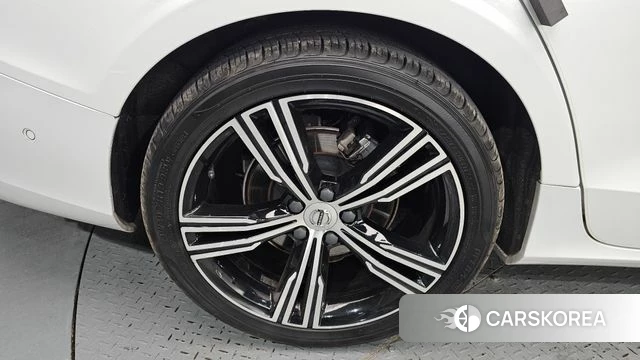 Volvo S60 3rd generation id 4525182 из Кореи 15