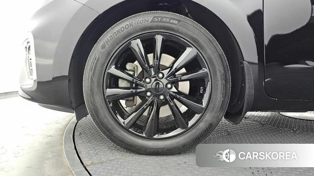 Kia The New Carnival id 4188209 из Кореи 15