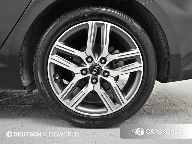 Kia Come New K3 id 3434605 из Кореи 15