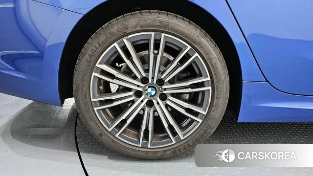 BMW 3 Series (G20) id 3828428 из Кореи 15