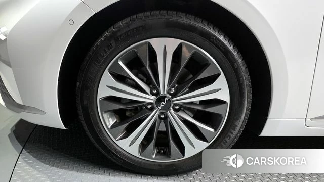 Kia K8 Hybrid id 4429139 из Кореи 31