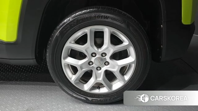 Jeep Renegade id 4672654 из Кореи 25