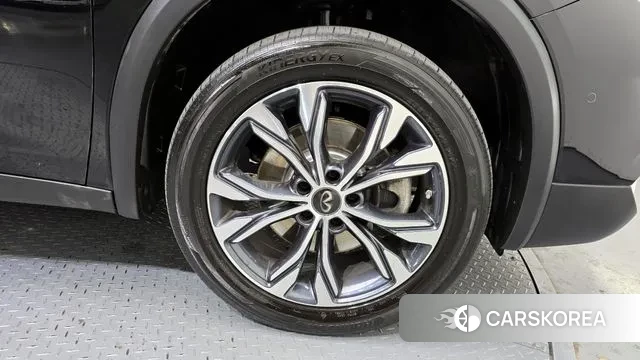 Infiniti QX30 id 3607938 из Кореи 15