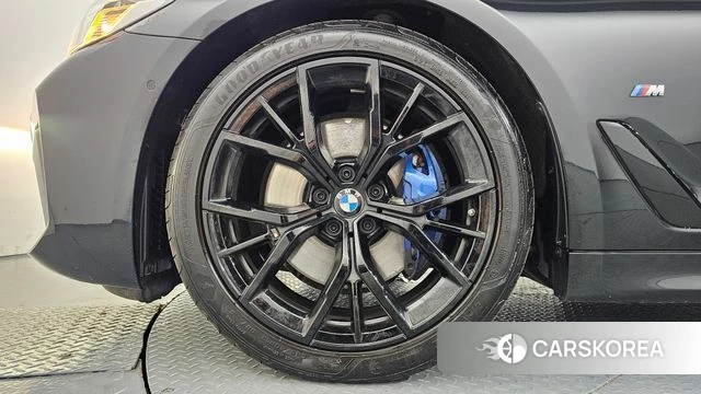 BMW 5 Series (G30) id 4344054 из Кореи 28