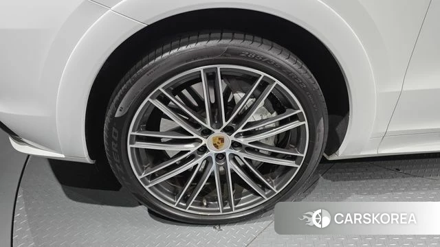 Porsche Cayenne (PO536) id 3916298 из Кореи 15