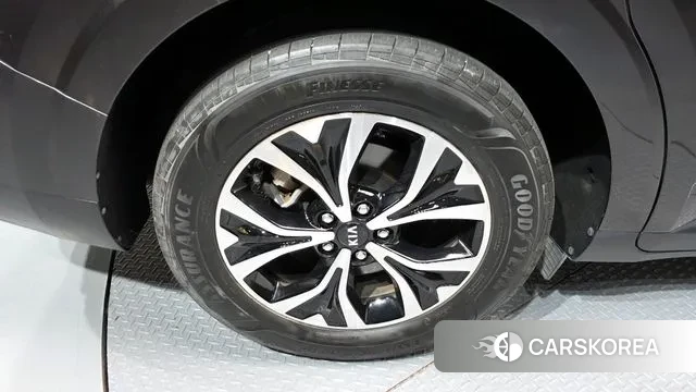 Kia Carnival 4th generation id 3468260 из Кореи 15