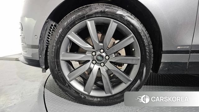Land Rover Range Rover Velar id 3955841 из Кореи 16