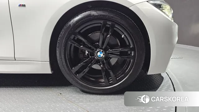 BMW 3 Series (F30) id 3345413 из Кореи 15