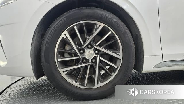 Hyundai The New Grandeur IG id 4894933 из Кореи 25