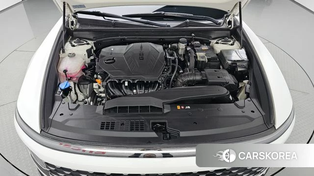 Hyundai Grandeur (GN7) id 4847808 из Кореи 32