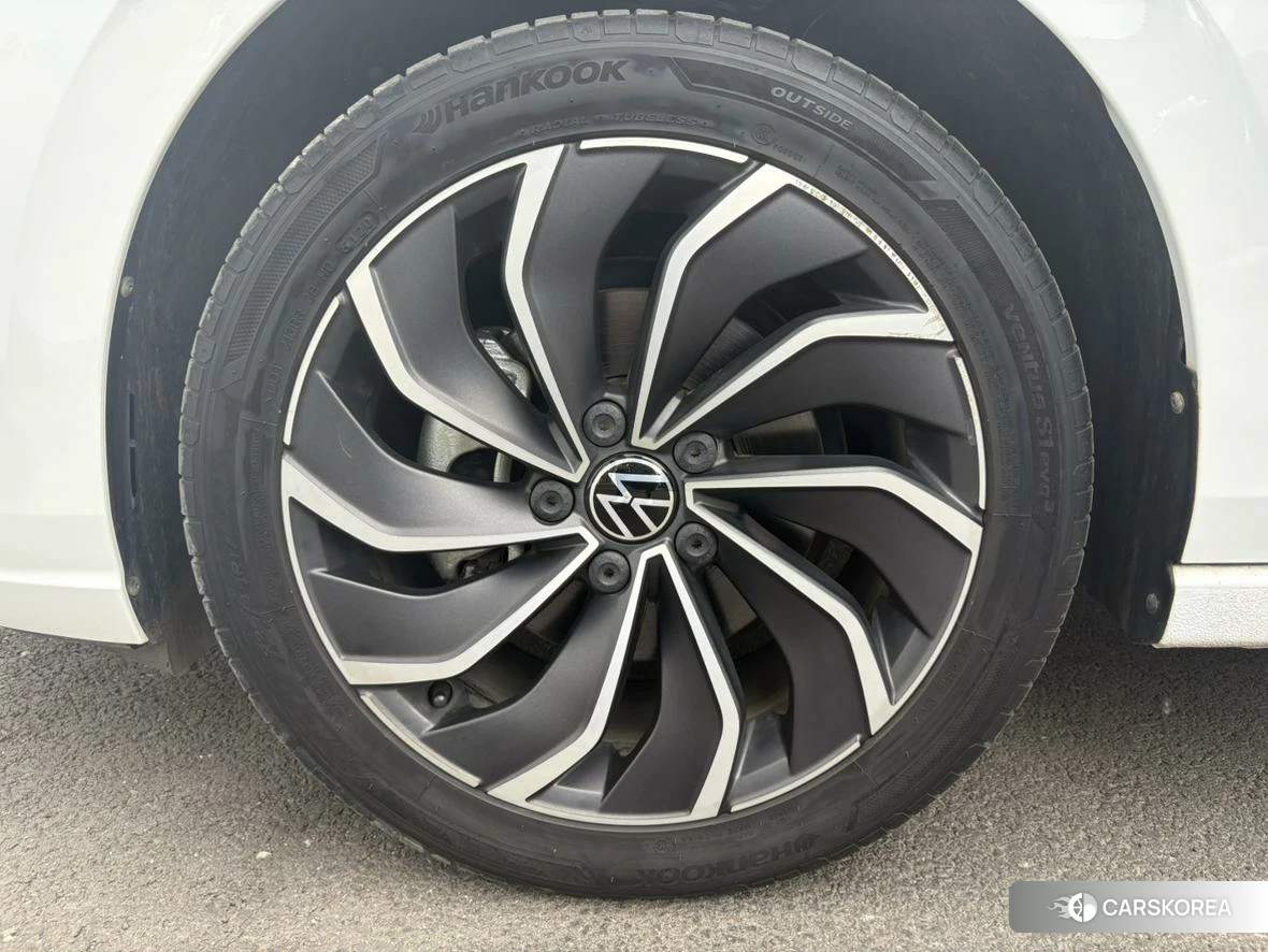 Volkswagen Golf id 4405742 из Китая 8