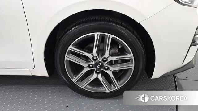 Kia Come New K3 id 3789690 из Кореи 15