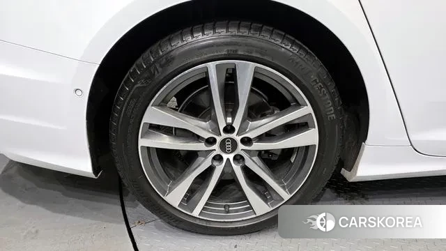 Audi A6 (C8) id 3696566 из Кореи 15