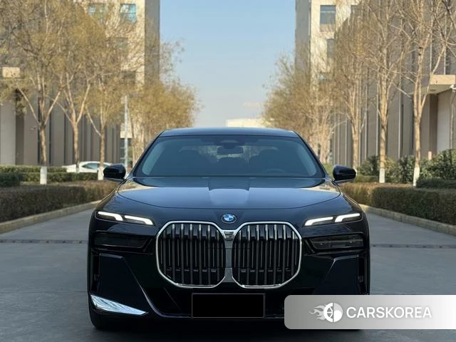 BMW 7 series id 4348691 из Китая 9