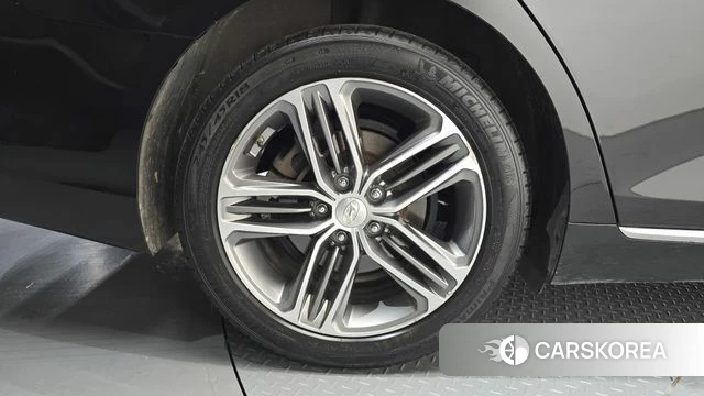 Hyundai Grandeur IG id 4520187 из Кореи 25