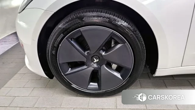 Tesla Model 3 id 3170121 из Кореи 15