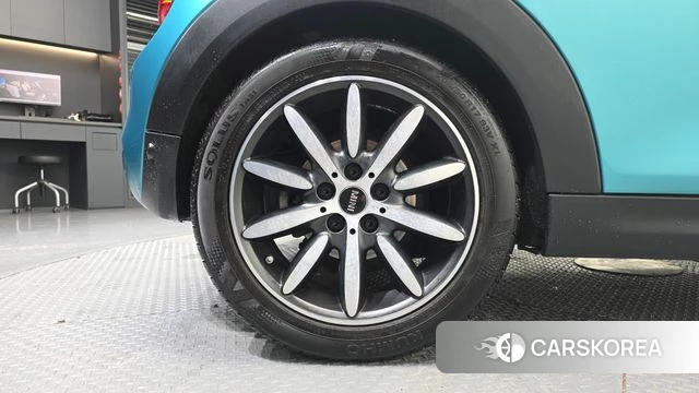 Mini Cooper S Convertible id 4620645 из Кореи 30